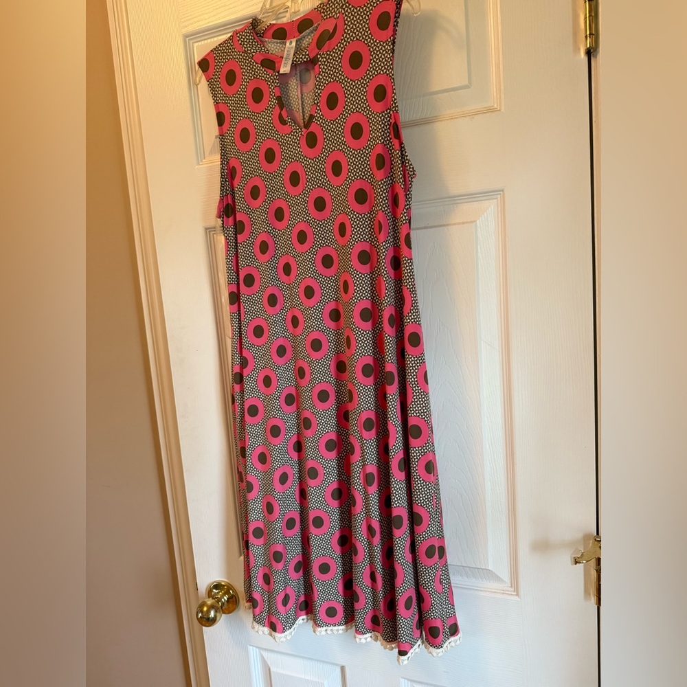 Stylish Pink and Black Patterned Dress